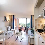 Hotel apartamentowy Pierre & Premium Les Calanques Des Issambres Les Issambres