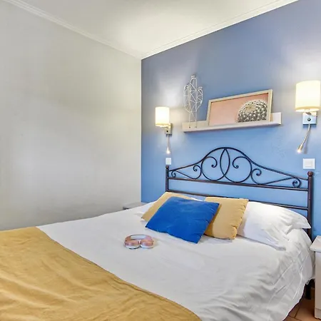 Pierre & Premium Les Calanques Des Issambres Hotel apartamentowy Les Issambres