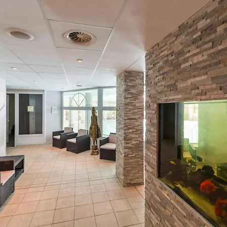 Pierre & Premium Les Calanques Des Issambres Hotel apartamentowy 4*