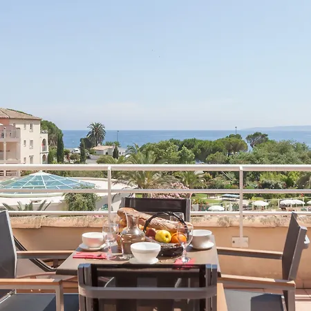 Pierre & Premium Les Calanques Des Issambres 4* 레지상브르