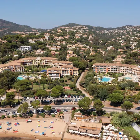 Pierre & Premium Les Calanques Des Issambres 아파트호텔 4*