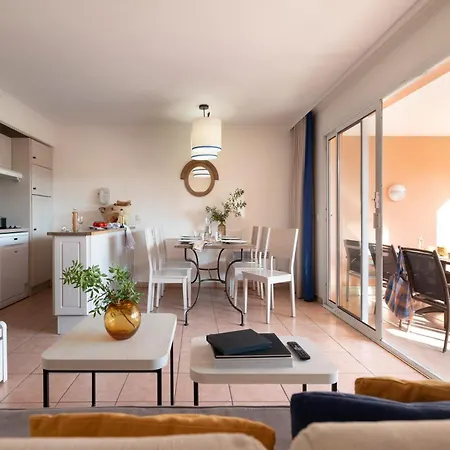 아파트호텔 Pierre & Premium Les Calanques Des Issambres 레지상브르