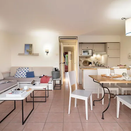 Pierre & Premium Les Calanques Des Issambres 4* 레지상브르