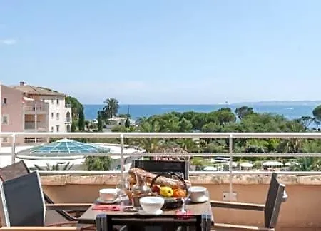 Pierre & Premium Les Calanques Des Issambres 4*