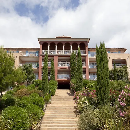 Hotel apartamentowy Pierre & Premium Les Calanques Des Issambres 4*